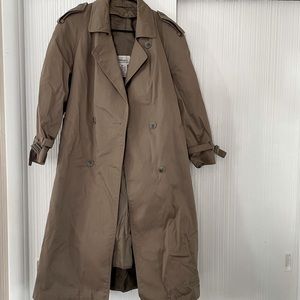 VINTAGE Trench Coat